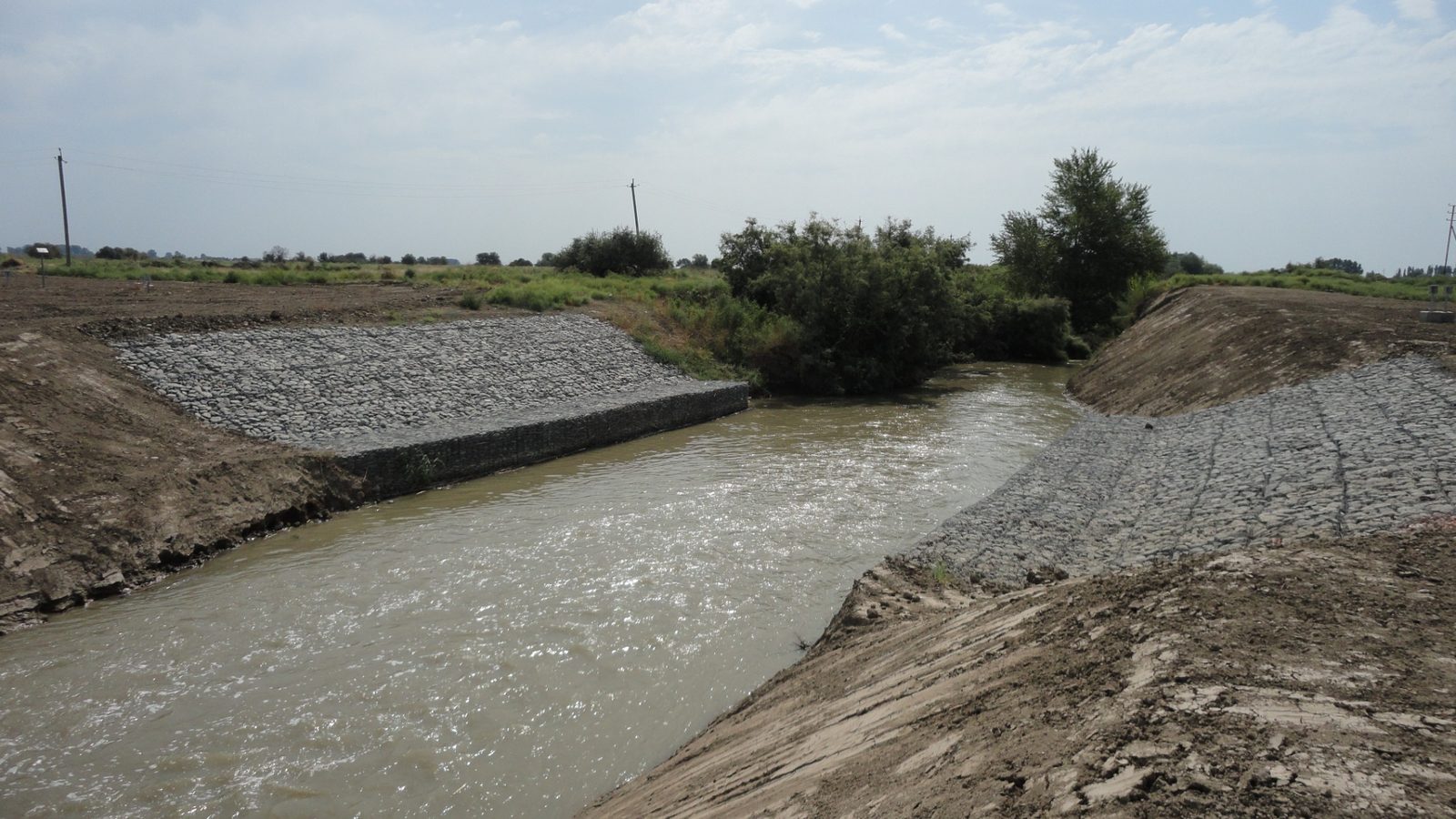 Mixed project photos Concrete Channel Finishing