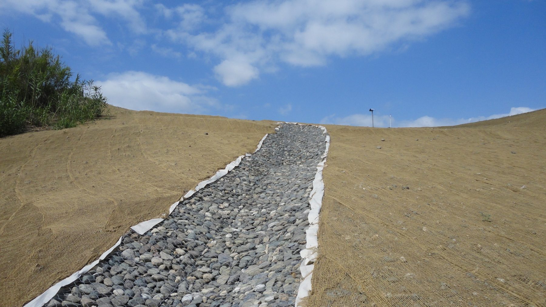 SCPX gabion drainage channel